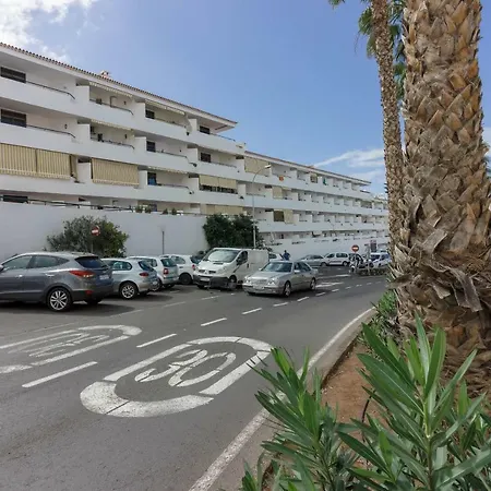 Los Cristianos Summerland לוס כריסטיאנוס